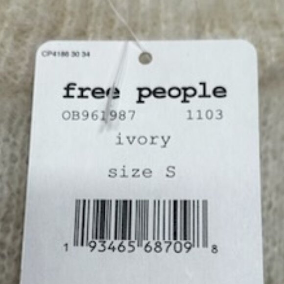 NWT Free People Luxury Angelic Pullover Alpaca Super Soft Oversized Sweater - Picture 9 of 12